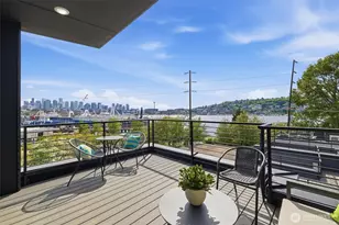 2007 Minor Ave E, Seattle, WA 98102 - Photo 3