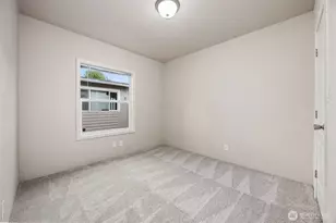 1720 Maple Ln, Kent, WA 98030 - Photo 13