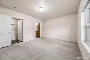 1720 Maple Ln, Kent, WA 98030 - Photo 27