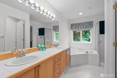 12118 NE 171st Place #E203, Bothell, WA 98011 - Photo 23