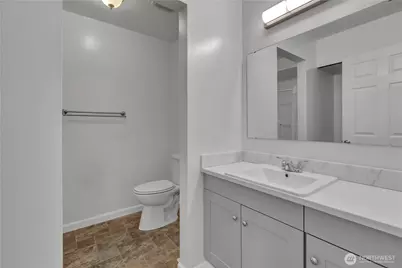439 Hawthorne Avenue S, Auburn, WA 98047 - Photo 17