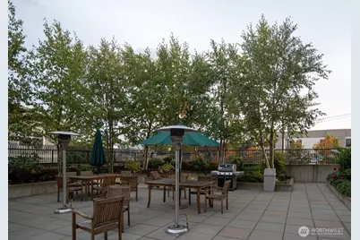 812 5th Avenue N #102, Seattle, WA 98109 - Photo 13