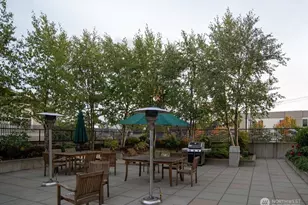 812 5th Ave N, Seattle, WA 98109 - Photo 13