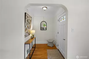 7529 32nd Ave NW, Seattle, WA 98117 - Photo 3