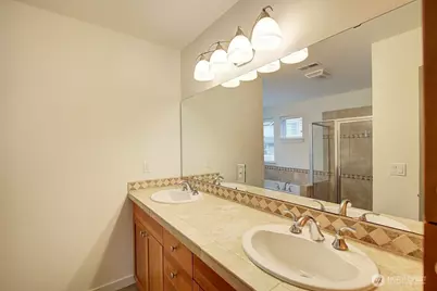 597 Alpine Ridge Place NW, Issaquah, WA 98027 - Photo 33