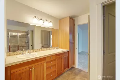 597 Alpine Ridge Place NW, Issaquah, WA 98027 - Photo 35