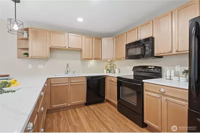 700 Front Street S #E206, Issaquah, WA 98027 - Photo 5