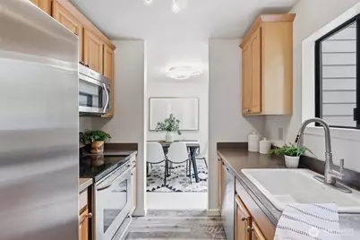 8851 166th Avenue NE #D302, Redmond, WA 98052 - Photo 11