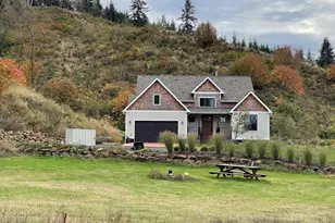 1851 Bloomhardt Rd, Raymond, WA 98577 - Photo 5
