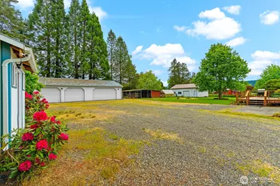 567 Quick Road, Castle Rock, WA 98611 - Photo 37