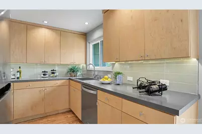 12515 SE 171st Street, Renton, WA 98058 - Photo 11