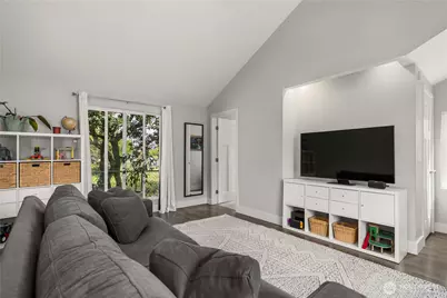 407 E Wright Ave, Tacoma, WA 98404 - Photo 9