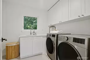 12109 NE 105th St, Kirkland, WA 98033 - Photo 29