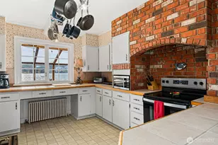 4617 Erlands Point Rd NW, Bremerton, WA 98312 - Photo 13