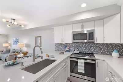 3022 SW Bradford St #2, Seattle, WA 98126 - Photo 5