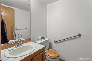 11719 SE 315th St, Auburn, WA 98092 - Photo 17