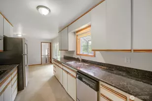 2107 SW 316th St, Federal Way, WA 98023 - Photo 15