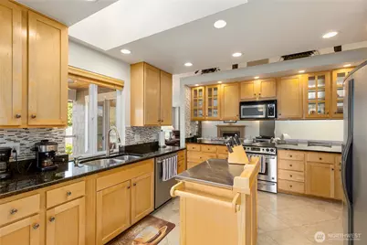 6027 Osprey Circle, Bremerton, WA 98312 - Photo 13