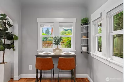 1516 NE 96th Street, Seattle, WA 98115 - Photo 9