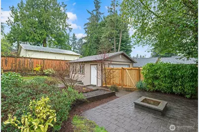 1516 NE 96th Street, Seattle, WA 98115 - Photo 31