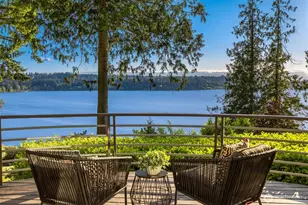 9453 Olympus Beach Rd NE, Bainbridge Island, WA 98110 - Photo 15