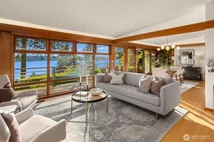 9453 Olympus Beach Rd NE, Bainbridge Island, WA 98110 - Photo 9