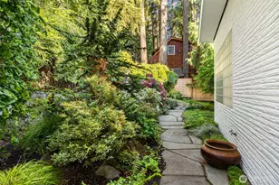 9453 Olympus Beach Rd NE, Bainbridge Island, WA 98110 - Photo 31