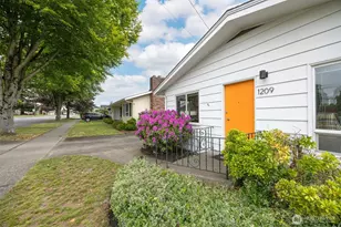 1209 Grover St, Lynden, WA 98264 - Photo 1