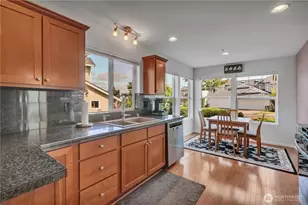 902 72nd St SE, Auburn, WA 98092 - Photo 9