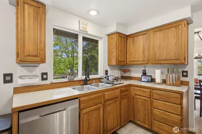 2411 T Street NW, Auburn, WA 98001 - Photo 17