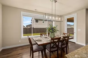 22992 SE Sycamore St, Black Diamond, WA 98010 - Photo 9