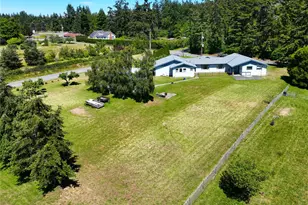 2633 Ivy St, Port Townsend, WA 98368 - Photo 3