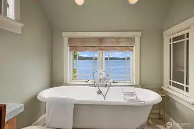 5426 Hyada Boulevard NE, Tacoma, WA 98422 - Photo 21
