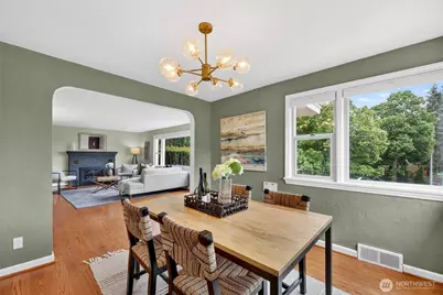 5457 35th Avenue SW, Seattle, WA 98126 - Photo 9