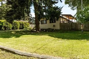 2172 Norman Dr, Oak Harbor, WA 98277 - Photo 1