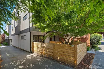 219 12th Avenue E #A, Seattle, WA 98102 - Photo 25