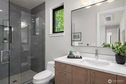 2728 63rd Avenue SE, Mercer Island, WA 98040 - Photo 31