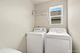 1818 190th St Ct E, Spanaway, WA 98387 - Photo 17