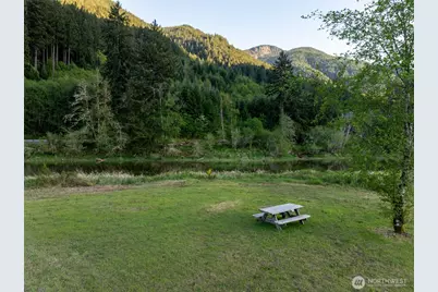12087 US Highway 12, Packwood, WA 98361 - Photo 17