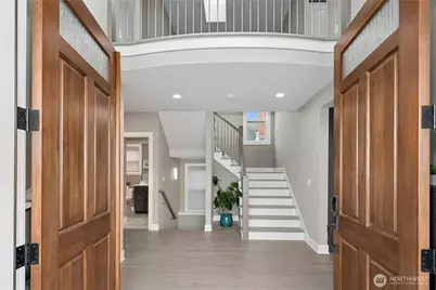 1006 4th Street W, Kirkland, WA 98033 - Photo 3