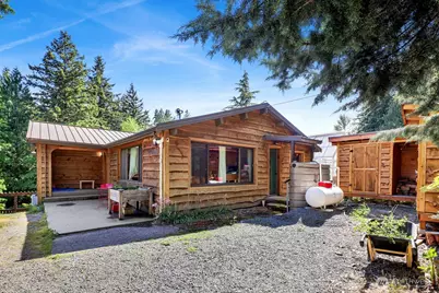 2070 Fairhaven Avenue, Bellingham, WA 98229 - Photo 3