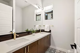 18111 84th Ave W, Edmonds, WA 98026 - Photo 27