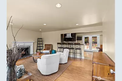 10610 NE 190th Street, Bothell, WA 98011 - Photo 9