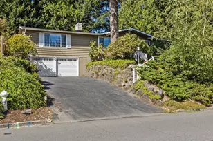 10610 NE 190th St, Bothell, WA 98011 - Photo 5