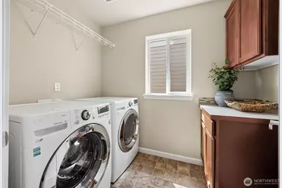 2908 Caledonia Street SE, Olympia, WA 98513 - Photo 25