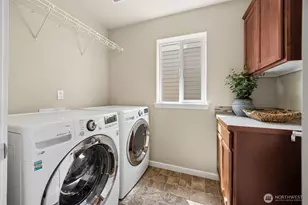 2908 Caledonia Street SE, Olympia, WA 98513 - Photo 25
