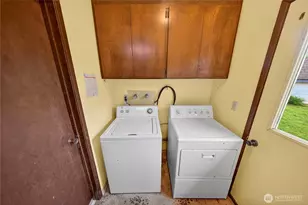 113 N Hawthorne St, Burlington, WA 98233 - Photo 31