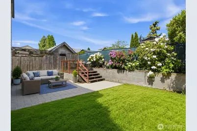 512 N 104th Street, Seattle, WA 98133 - Photo 27