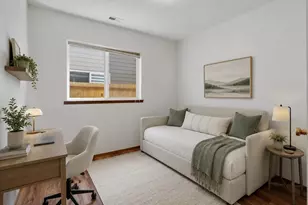 512 N 104th St, Seattle, WA 98133 - Photo 23