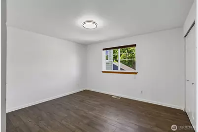 313 10th St #2B, Snohomish, WA 98290 - Photo 11